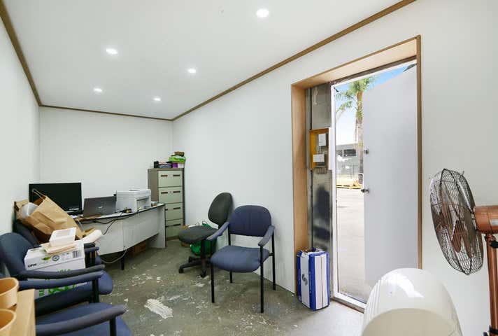 Unit 2, 8 Ryelane Street Maddington WA 6109 - Image 7
