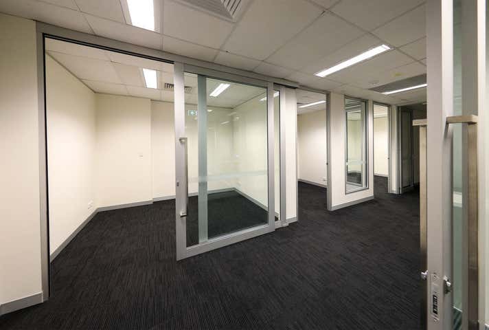 Level 1 76 Lake Street Cairns City QLD 4870 - Image 6