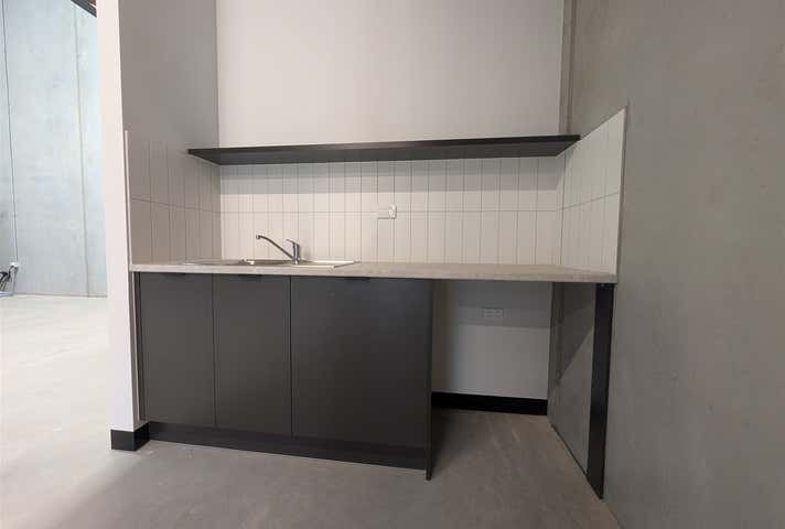 11/4 Joyce Court Coburg North VIC 3058 - Image 10