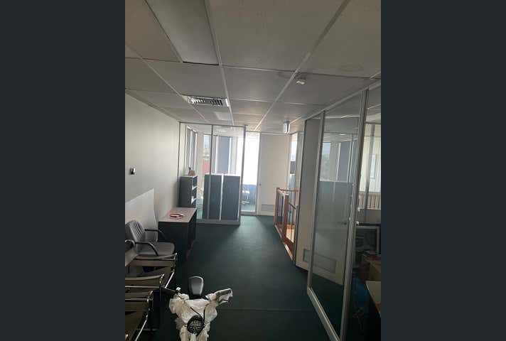 Unit  2, 42 Agosta Drive Laverton North VIC 3026 - Image 2