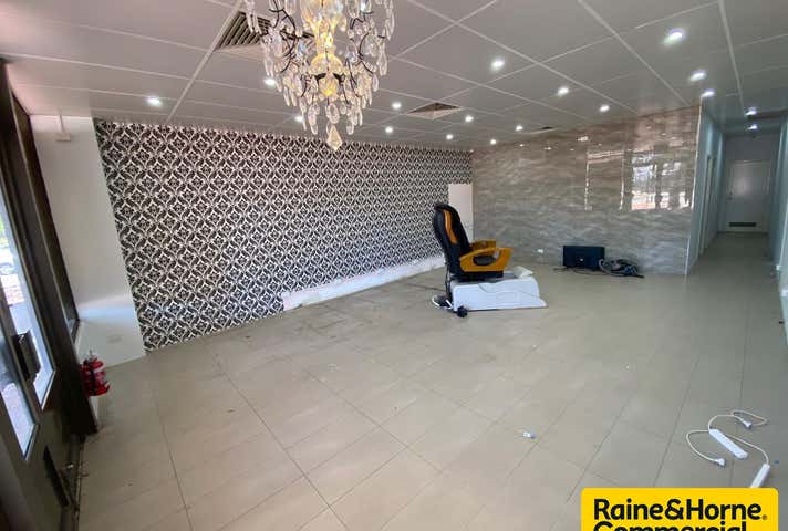 13 / 140 Grand Boulevard Joondalup WA 6027 - Image 4