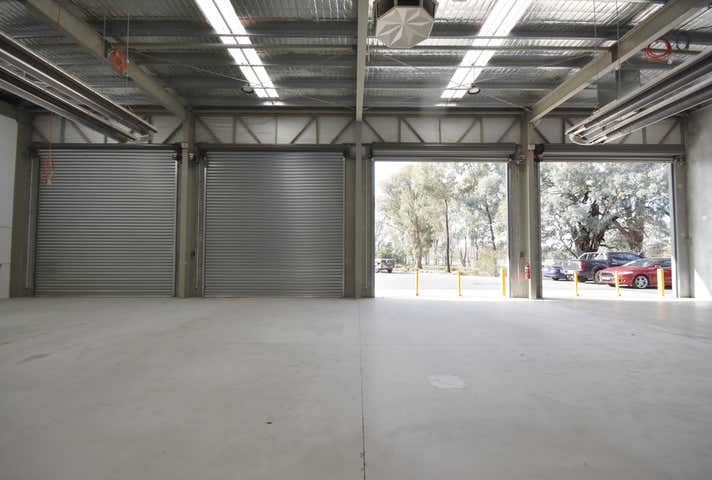 2/688 Drome Street Albury NSW 2640 - Image 2