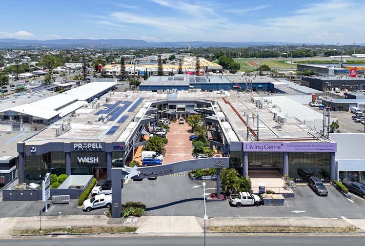 27/42 Bundall Road Bundall QLD 4217 - Image 1