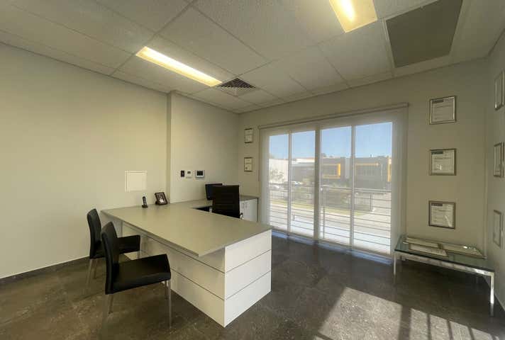 60 Distinction Road Wangara WA 6065 - Image 16