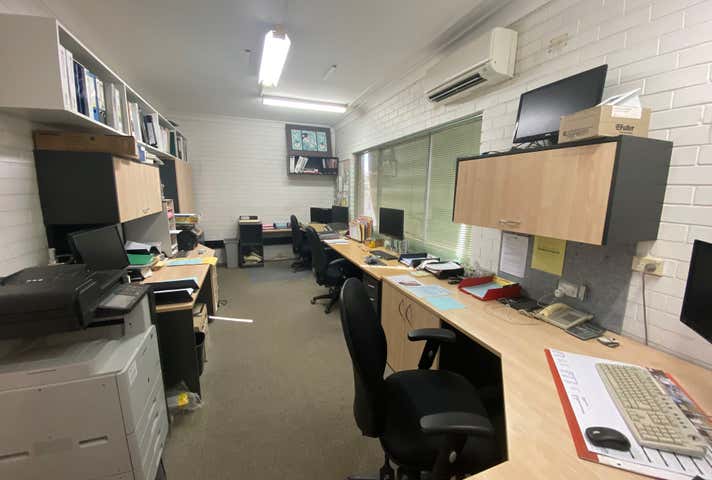 26 Clavering Road Bayswater WA 6053 - Image 4