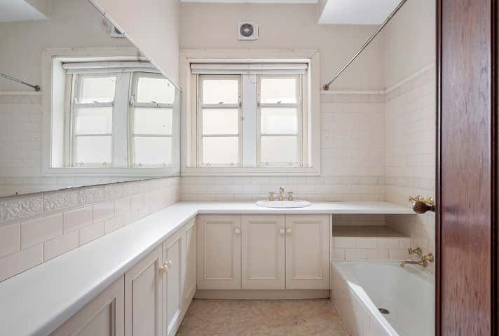 272 Latrobe Terrace Newtown VIC 3220 - Image 10