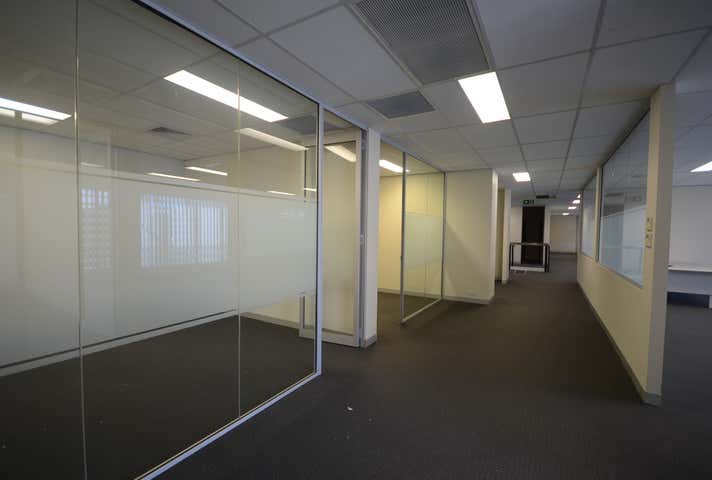 1/78 Discovery Drive Bibra Lake WA 6163 - Image 6