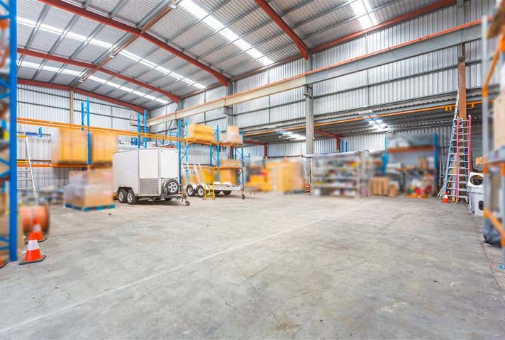 35 Kimmer Place Queens Park WA 6107 - Image 6