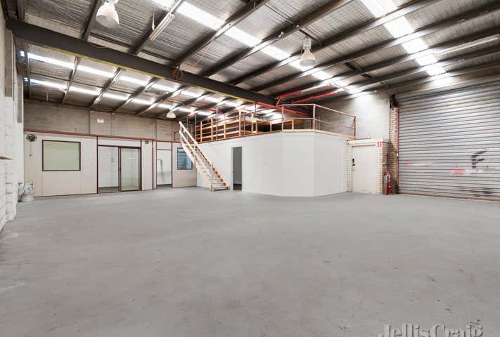 5/27 Peel Street Eltham VIC 3095 - Image 3