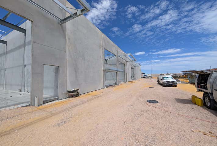 22  Deviation Way Neerabup WA 6031 - Image 11