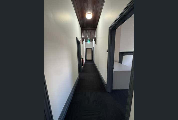 449B Swift Street Albury NSW 2640 - Image 6