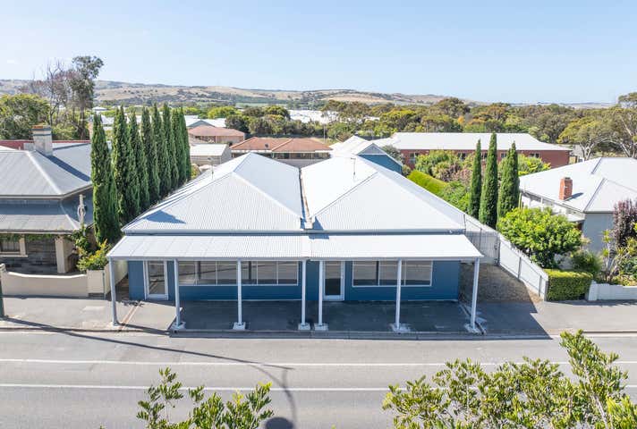 24 North Terrace Port Elliot SA 5212 - Image 1