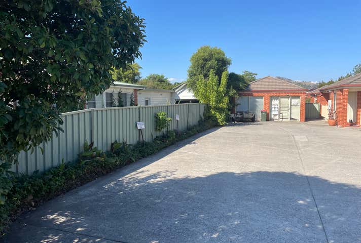214 Beechworth Road Wodonga VIC 3690 - Image 3