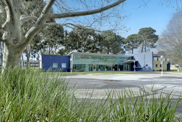 5/2a Brodie Hall Drive Bentley WA 6102 - Image 2