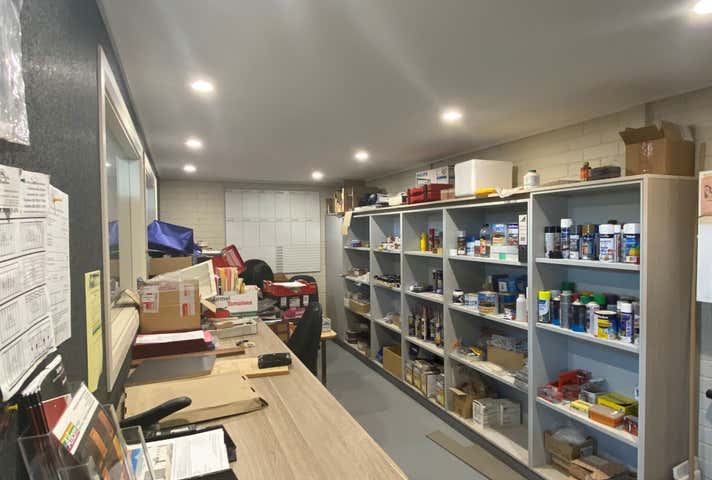 26 Clavering Road Bayswater WA 6053 - Image 3