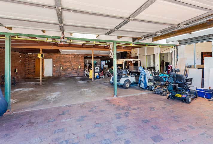 234 Innes Park Road Innes Park QLD 4670 - Image 19