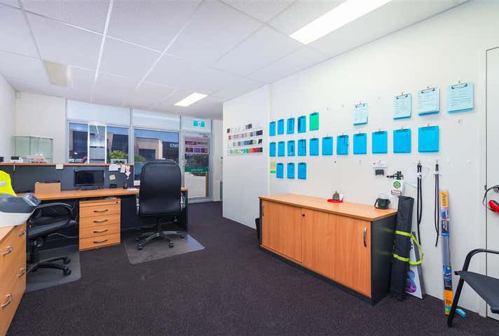 2/35 Mordaunt Circuit Canning Vale WA 6155 - Image 6