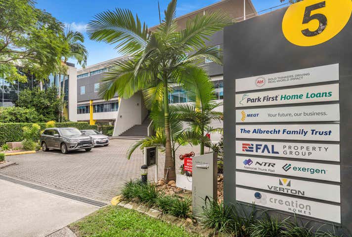 Commercial Real Estate Property For Sale In Milton Qld 4064