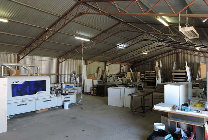 120 Maurice Road Murray Bridge East SA 5253 - Image 9