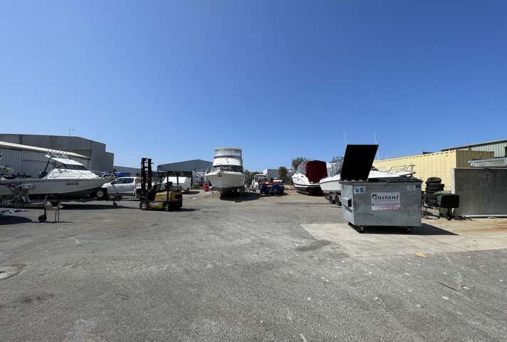 57  Challenge Boulevard Wangara WA 6065 - Image 32