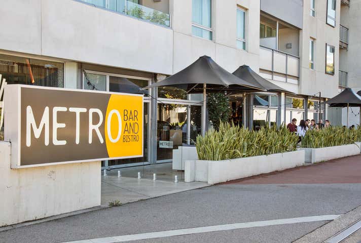 82/33 Mounts Bay Road Perth WA 6000 - Image 11