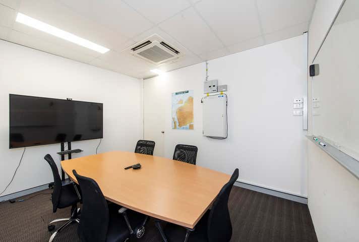 1/216 Fulham Street Cloverdale WA 6105 - Image 9