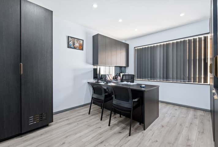 Unit 15, 8-10 Britton Street Smithfield NSW 2164 - Image 3