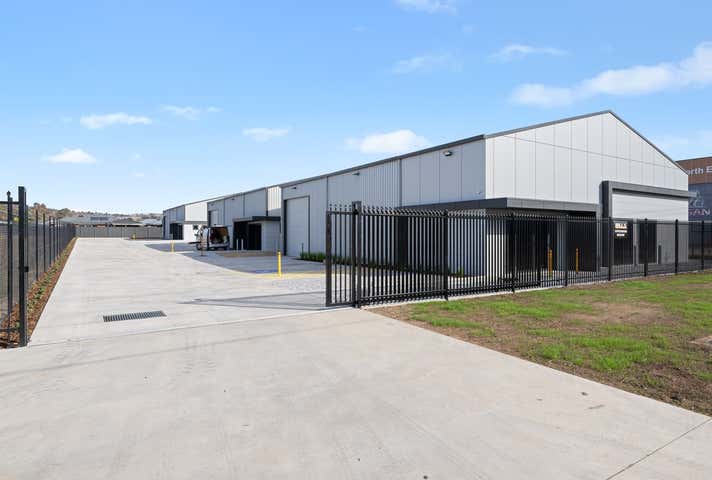 1/205 Mckoy Street Wodonga VIC 3690 - Image 1