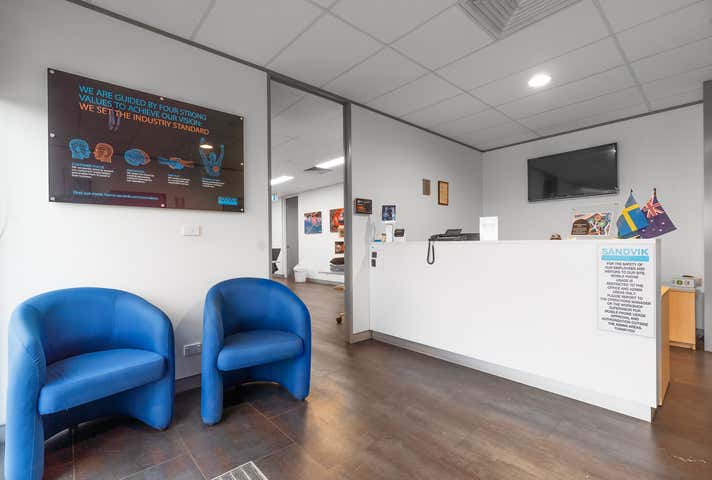 28 Strathgrove Way Orange NSW 2800 - Image 9