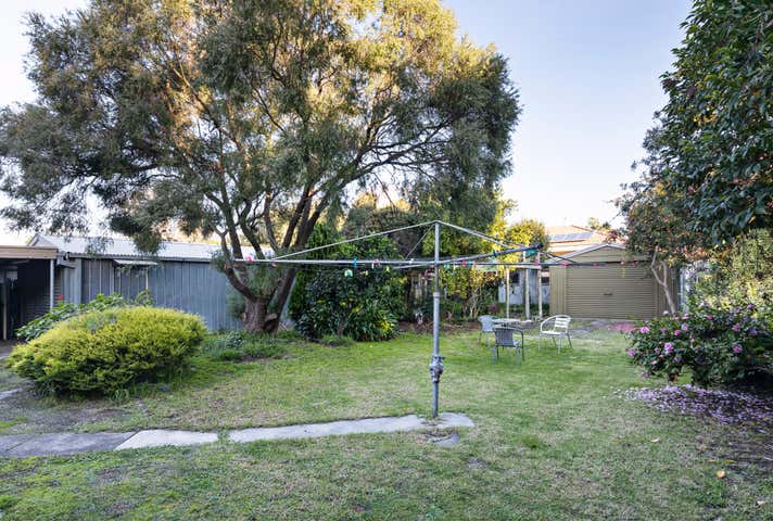 100 & 102 Main Hurstbridge Road Diamond Creek VIC 3089 - Image 9