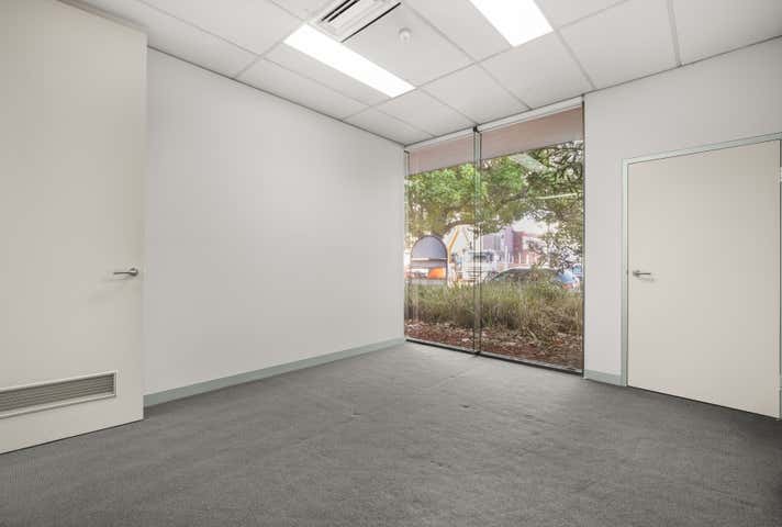 2/77 Asling Street Brighton VIC 3186 - Image 3