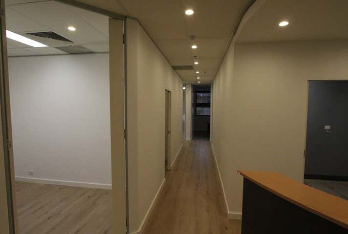 Suite 3, 42 Parkside Crescent Campbelltown NSW 2560 - Image 5
