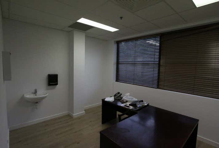 Suite 3, 42 Parkside Crescent Campbelltown NSW 2560 - Image 9