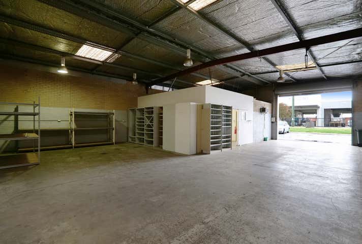 3/122-124 Dowd Street Welshpool WA 6106 - Image 3