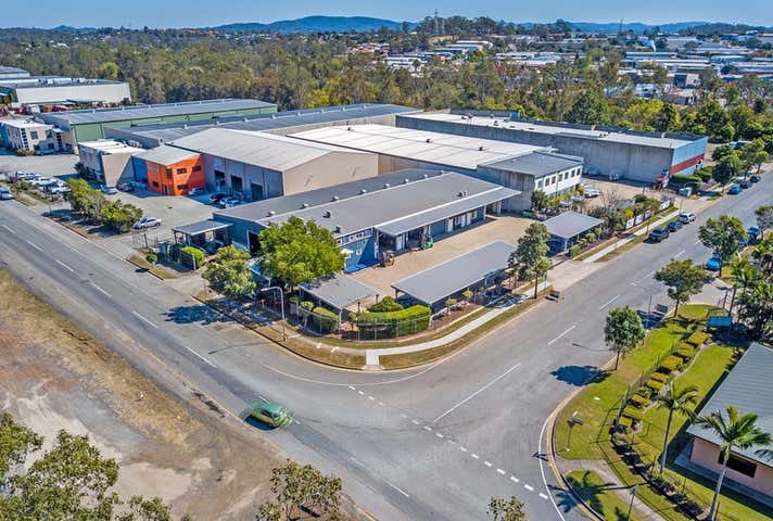 2/2 Spine Street Sumner QLD 4074 - Image 2