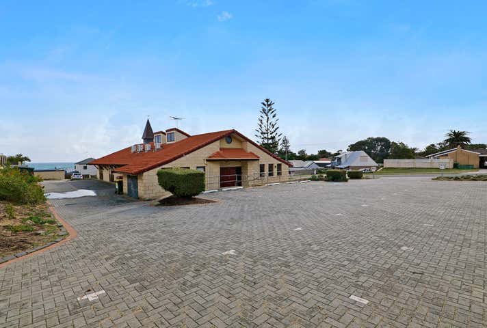 62 & 64 Quinns Road Mindarie WA 6030 - Image 16