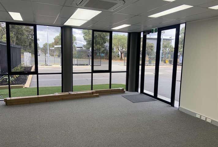 2/28 Sustainable Avenue Bibra Lake WA 6163 - Image 5