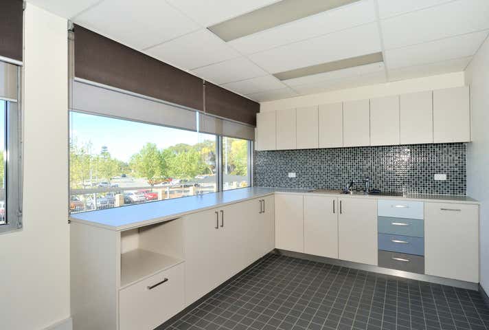 22/15 Kent Street Rockingham WA 6168 - Image 6