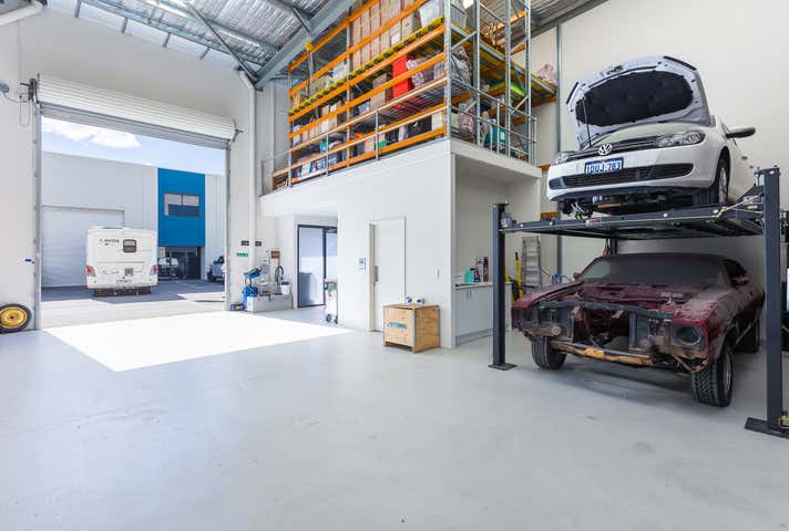 6/6 Production Road Canning Vale WA 6155 - Image 9