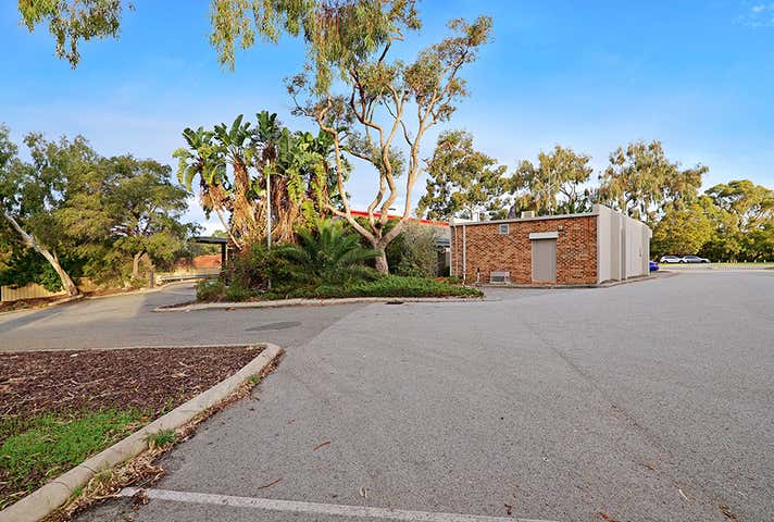 201 Warwick Road Duncraig WA 6023 - Image 12