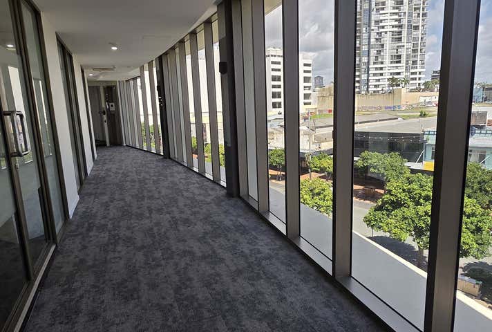 Pivotal Point, Suite 402 2-14 Nerang Street Southport QLD 4215 - Image 6