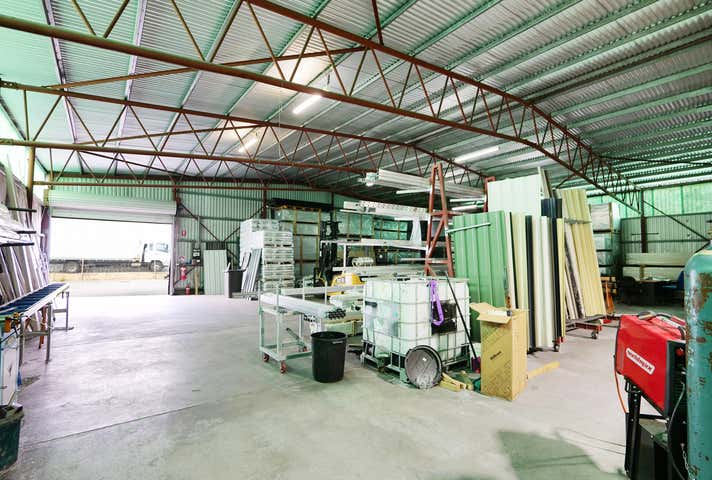 9 Kitson Place Maddington WA 6109 - Image 5