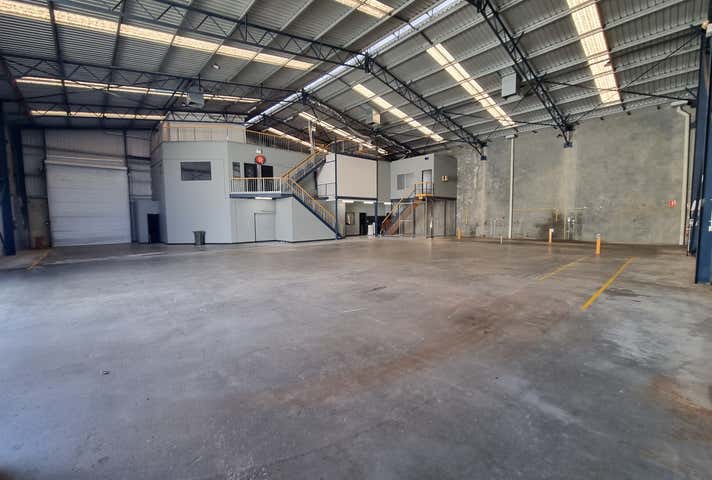 26 Wildfire Road Maddington WA 6109 - Image 4