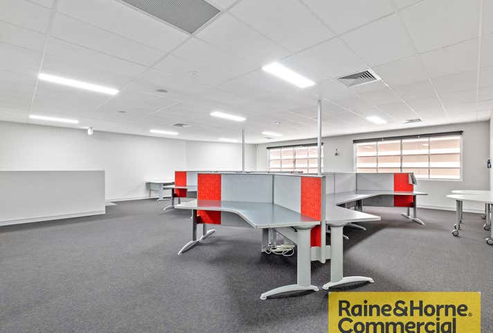 3/459 Tufnell Road Banyo QLD 4014 - Image 3