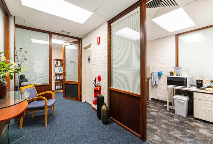 17&18/222 Walter Road West Morley WA 6062 - Image 8