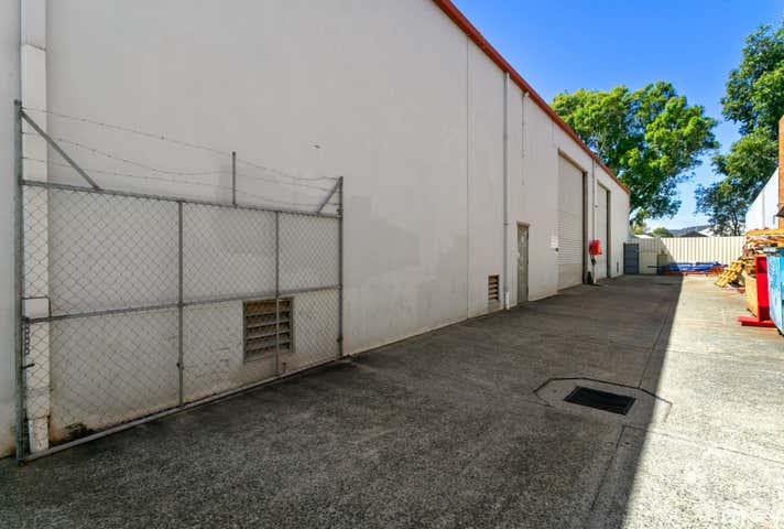 17 Gillam Drive Kelmscott WA 6111 - Image 9