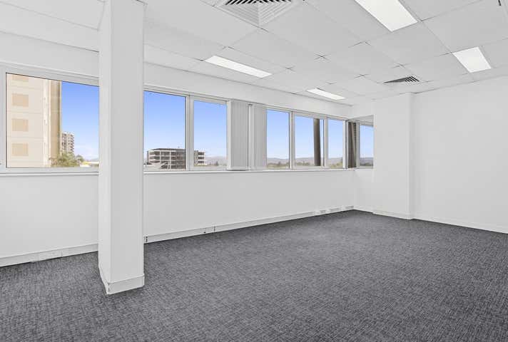 3046 Surfers Paradise Boulevard Surfers Paradise QLD 4217 - Image 5