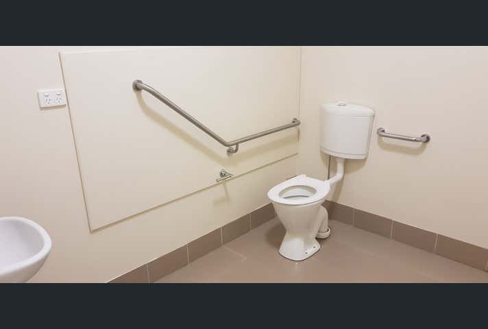 1/2 Sonia Court Raceview QLD 4305 - Image 10