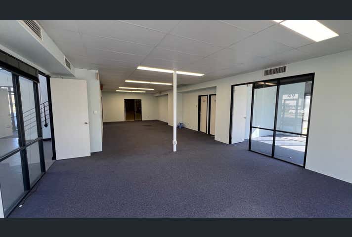 49 Catalano Circuit Canning Vale WA 6155 - Image 7