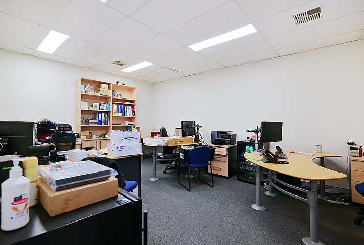 Unit 3, 7 Mordaunt Circuit Canning Vale WA 6155 - Image 15